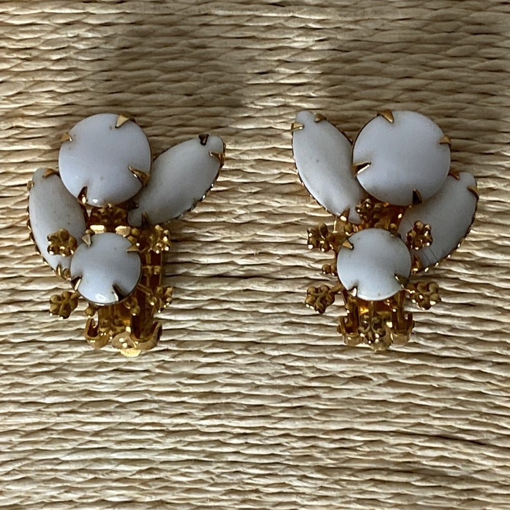 Beau jewels signed vintage clip on earrings